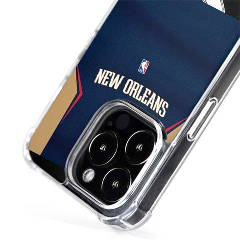 NBA New Orleans Pelicans Jersey iPhone 15 Pro MagSafe Case
